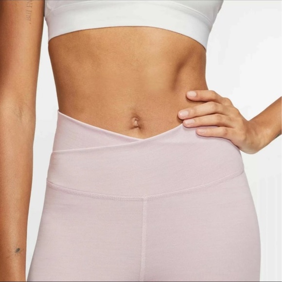 Women's Nike Yoga Wrap 7/8 Pink Tights DB4478 516 NWT Size Medium - Picture 3 of 3